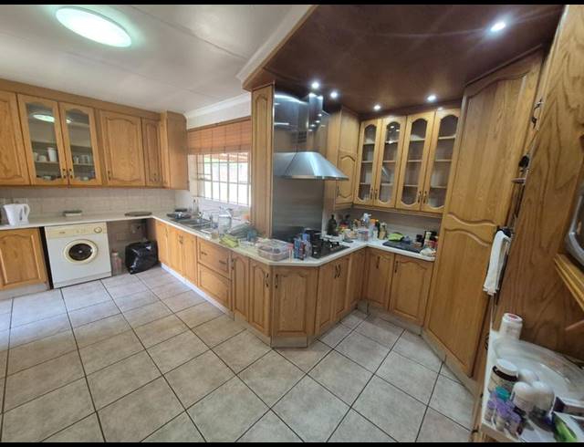 BUSINESS FOR SALE IN MEYERTON RURAL